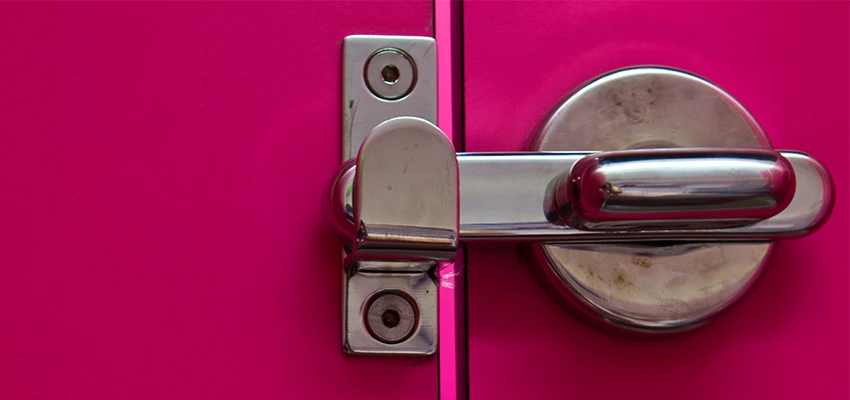 Childproof Gate Lock in Barstow, California